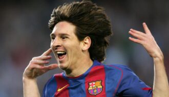 Lionel Messi trông như mới 25, 26 tuổi khi cạo đi bộ râu