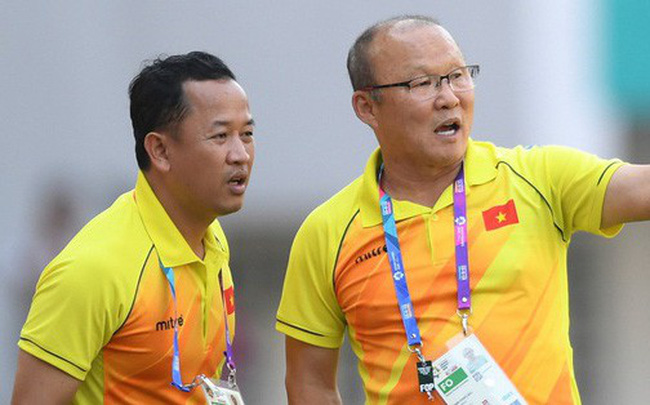 Trợ lý Lê Huy Khoa nói về đội tuyển Việt Nam